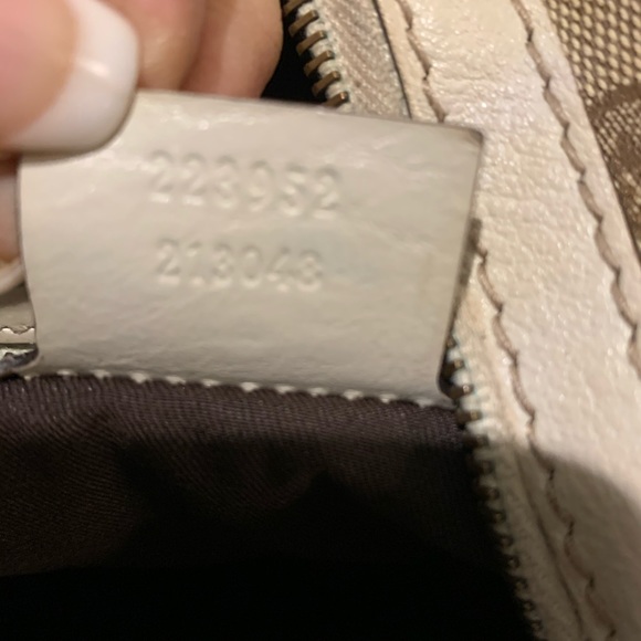 Genuine Gucci interlocking hobo bag - Picture 2 of 5